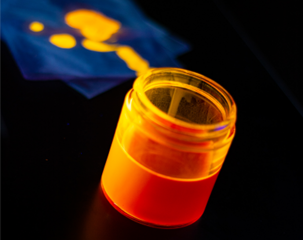 Quantum Dots anticounterfeiting